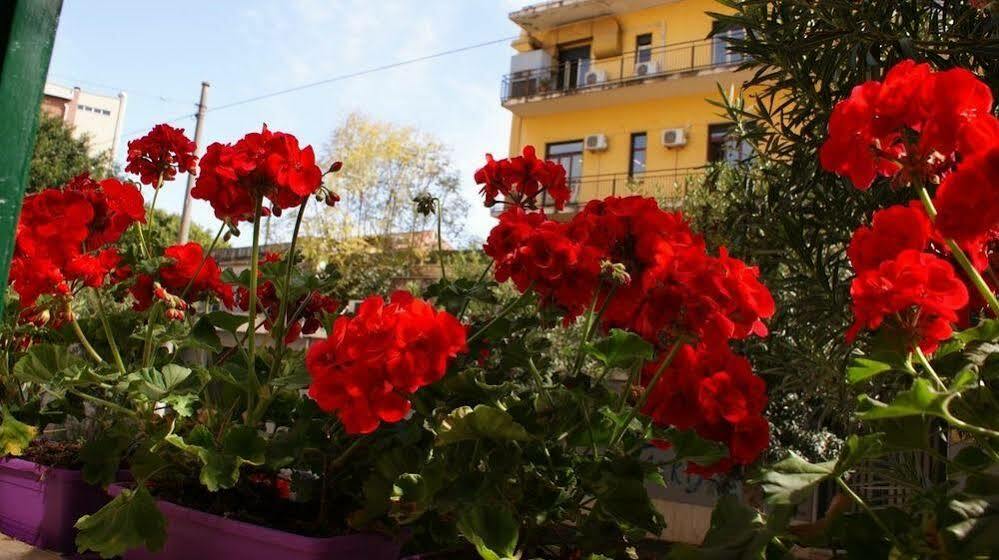 Stare In Centro Guest House Catania Exterior photo